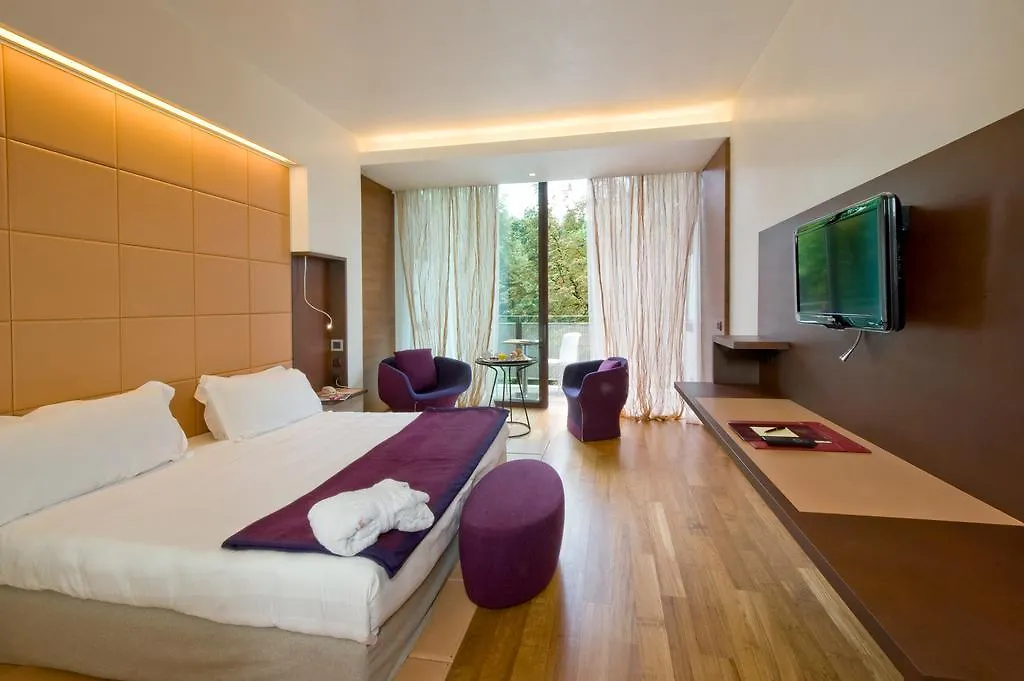 Castello Di Carimate Hotel 4*,  Italy