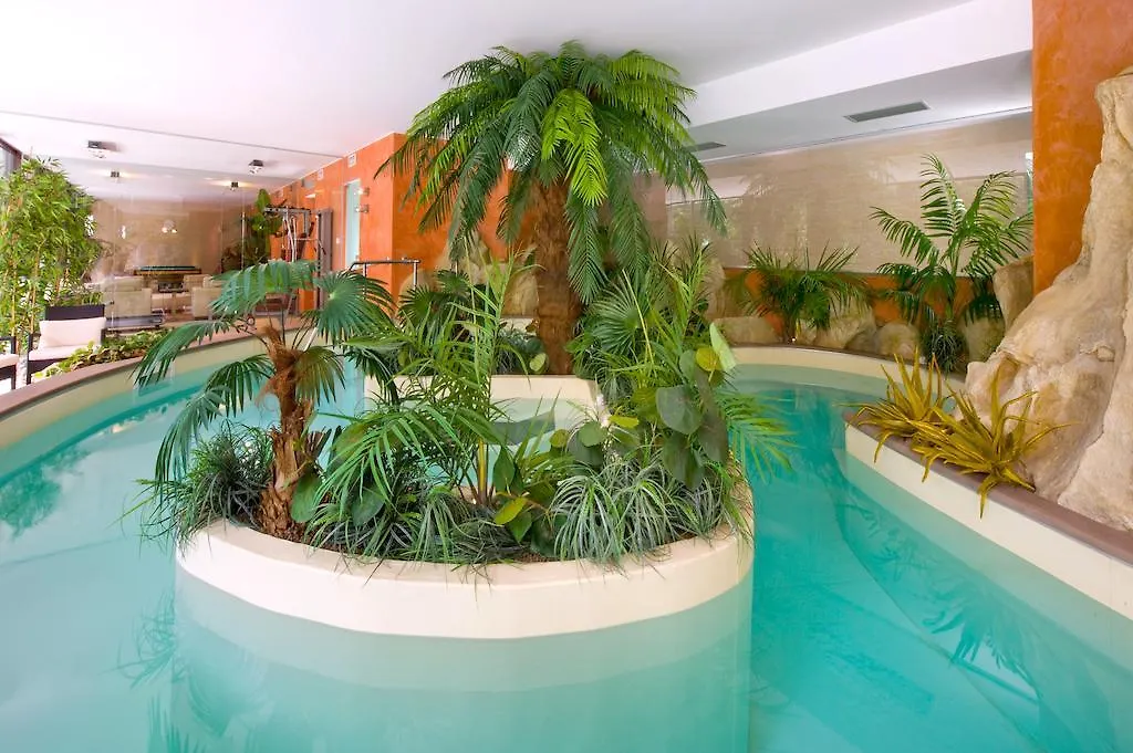 Castello Di Carimate Hotel Italia