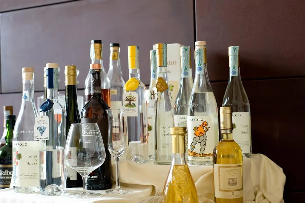 Castello Di Carimate Hotel Italia