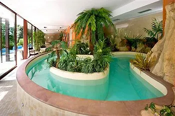 Castello Di Carimate Hotel